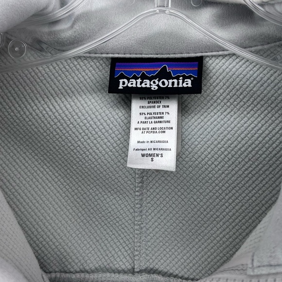 Patagonia Light Gray Women's Jacket - Picture 3 of 13